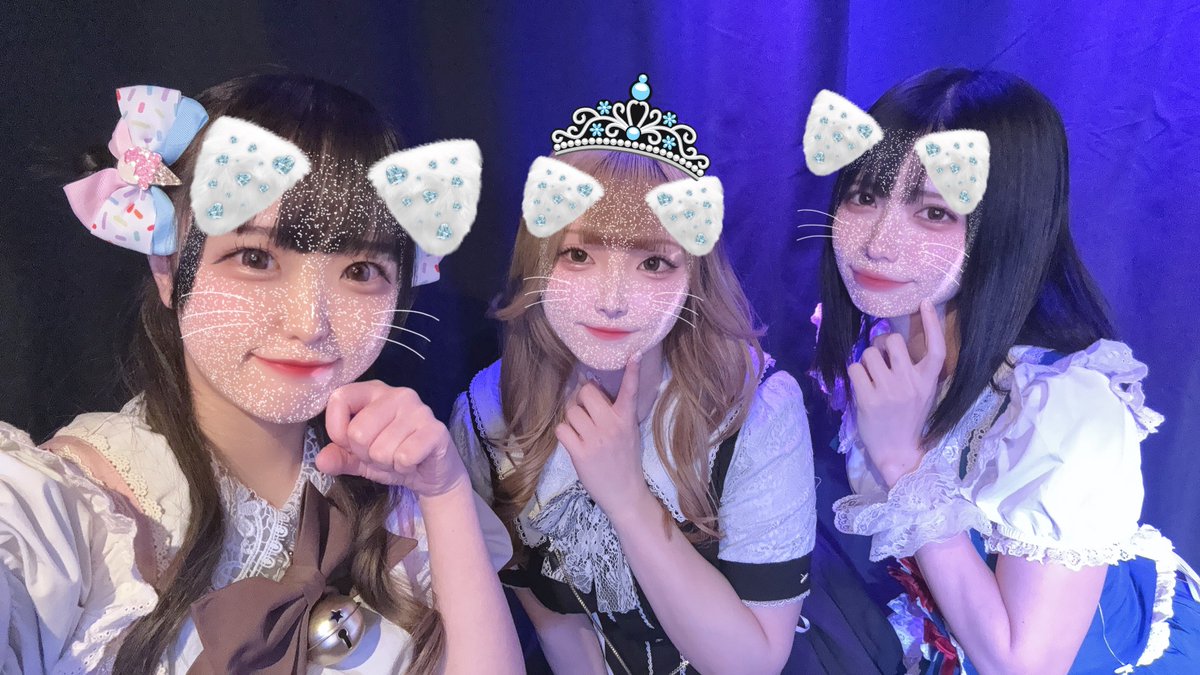 CrossOver_idol's tweet photo. とぅいんくる⭐︎すてーじ本日も20:00まで営業しております🪄︎︎◝💞 

本日は 
16-20 らば@sakuraba_mm 
16-20みつ@_mikkooo_ 
✨🆕16-20ひめ@himex_xmimi ✨

でお待ちしております！ https://t.co/MnB9hXOvBE