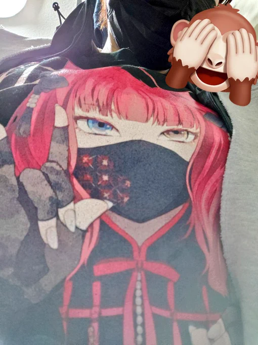 ほんとに寒の戻りで寒いっmarkサンにプレゼントしてもらったTシャツ着ていきます 