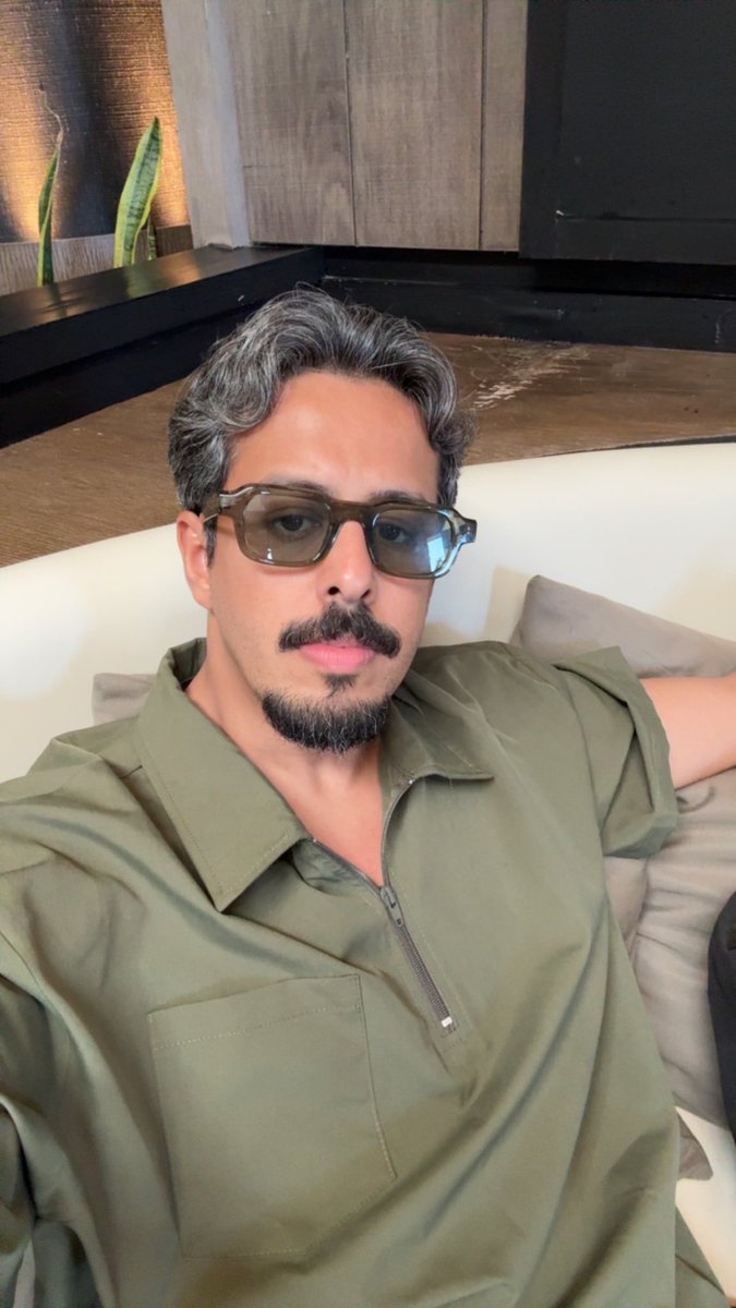 كل عام وانتم بخير  وينعاد علينا وعليكم بالصحه والعافيه ❤️