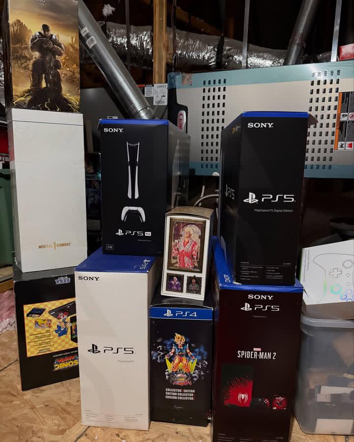 Who still keep there video game boxes?