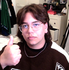 had to crack out the knit for this cozy stream

LIVE NOW link below