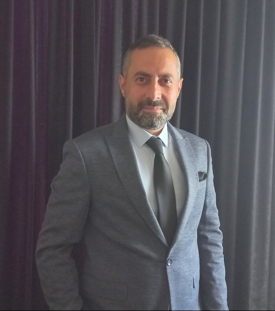 Bayramın sevgi, barış, kardeşlik ve huzur getirmesini diliyor, mübarek Ramazan Bayramınızı en kalbi duygularımla kutluyorum.