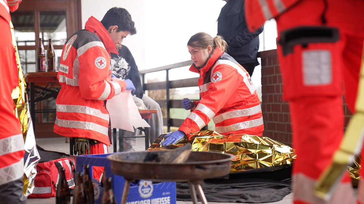 brkaktuell's tweet image. ⛑👏Die Zukunft der #Bereitschaften 

Rund 80 Kinder nahmen gestern am ersten #Landeswettbewerb der BRK-Bereitschaftsjugenden in Postau (Niederbayern) teil. Wir gratulieren allen Gewinnerteams!

👉 go.brk.de/4ccg5MQ