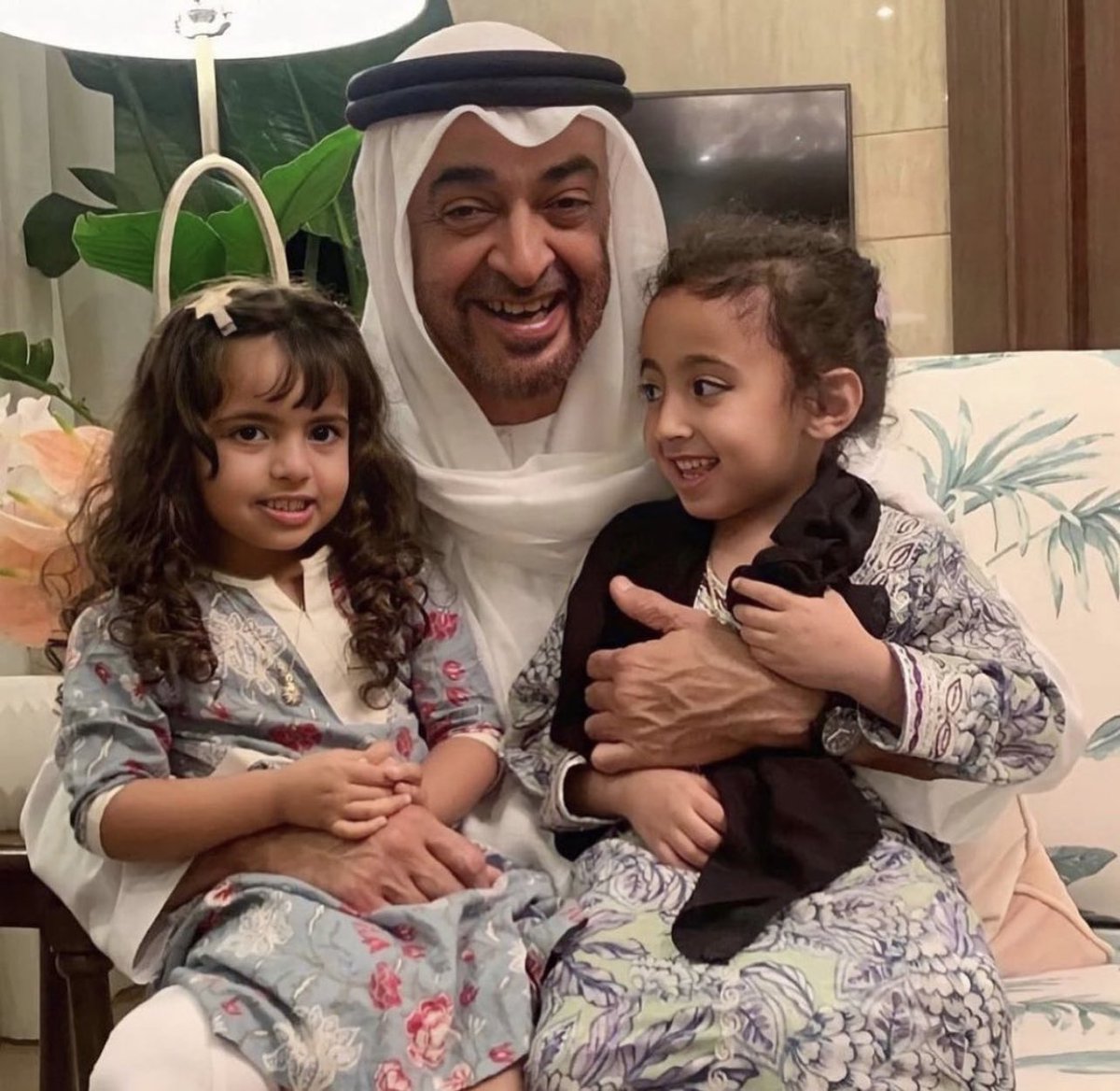 uae_parza's tweet image. العيد شوفتك 🤍