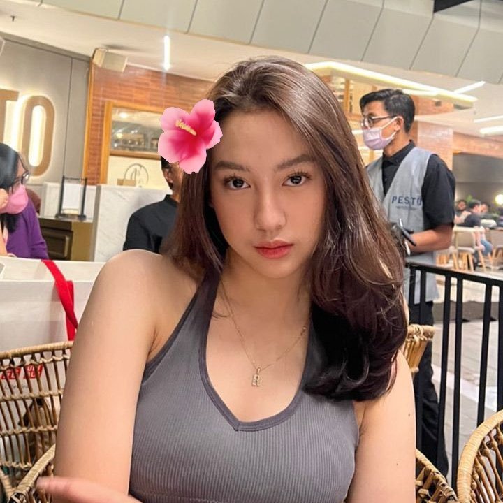 sorry kalo ga bagus nanti minta tutor edit bunga deh