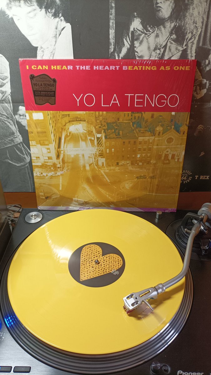 paco_OH71's tweet photo. YO LA TENGO
Autumn Sweater https://t.co/NUqUOcpSpy