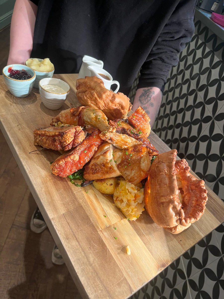 ✨Happy Mothers Day ✨

Today is your day, wherever you go and whatever you do, enjoy the moments and make the memories - it’s a beautiful day 

Thank you to the Mums of the team - they wouldn’t be here without you ✨