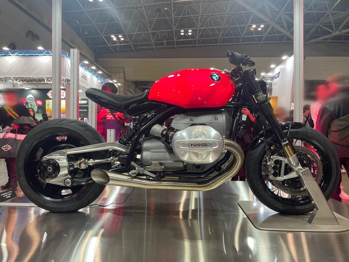 楽しかったよう〜かっこいいバイクが沢山!目の保養1番嬉しかったのは憧れのXSR900 GPに跨がれたことかな〜お友達のにゃんばちゃん()もお仕事頑張ってたよ〜! #東京モーターサイクルショー#東京モーターサイクルショー2025 