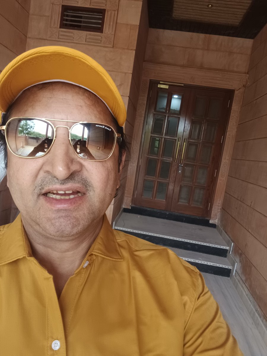 Devkrishna29's tweet image. Something new? Waiting for some reply.. but I think will never get those reply? :D