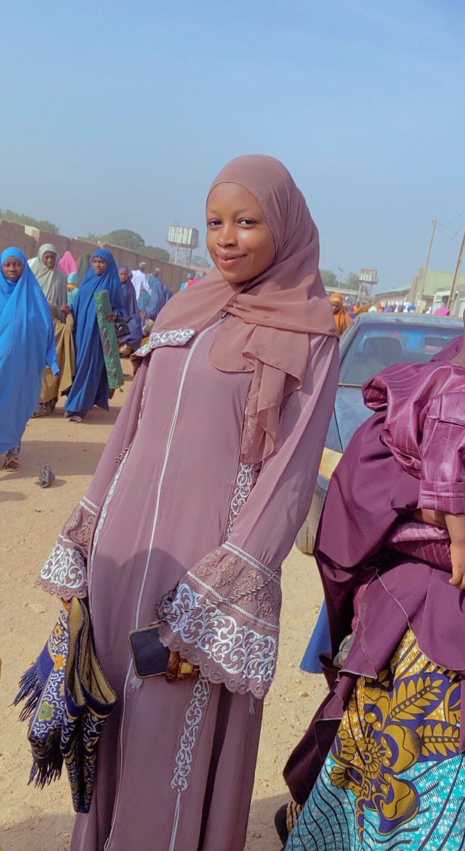 haifah_er_abba's tweet photo. Eid Mubarak 🤍

TaqabbalAllahu minna wa minkum. #EidMubarak  ❤️🎉 https://t.co/Tp9cu6ub0U