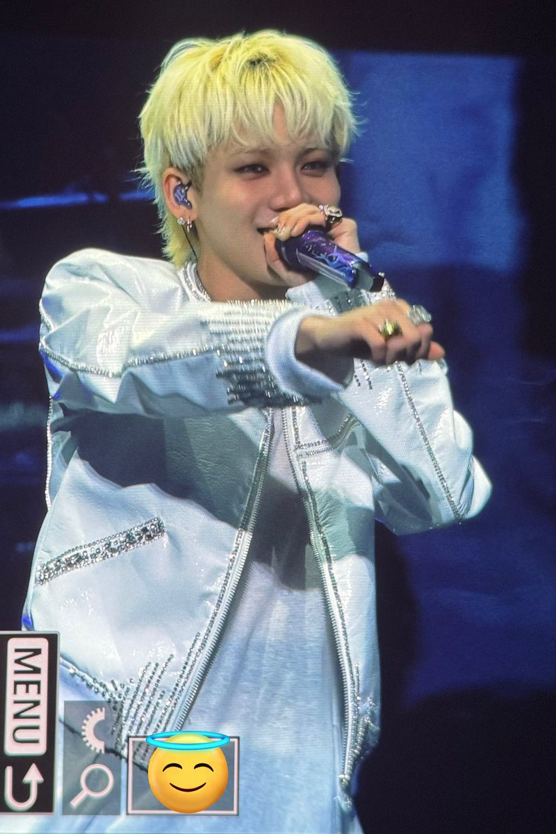 0330

#최현석 #현석 
#CHOIHYUNSUK 
#TREASURE    #트레저