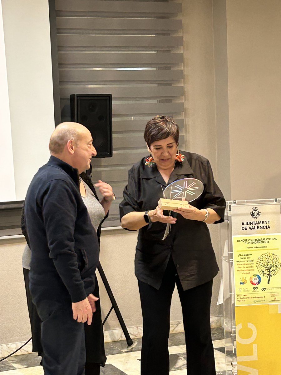 #Vivienda y #MedioAmbiente, derechos esenciales y ejes clave de la #AsambleaGeneral de <a href="/VecinalCeav/">CEAV VECINAL</a>.

Frente a la especulación y la degradación ambiental, el movimiento vecinal impulsa barrios sostenibles y habitables.