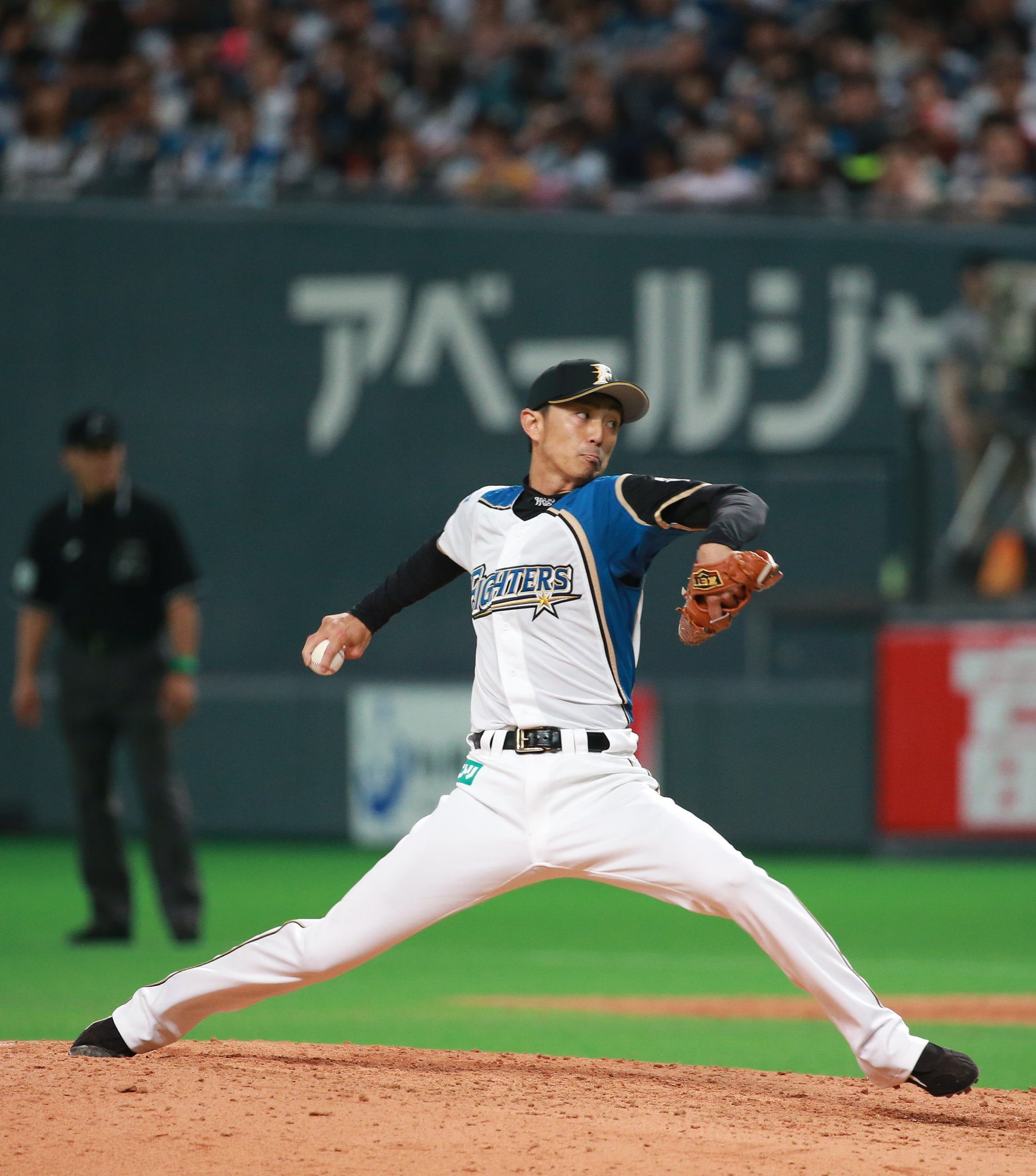 T*K様 北海道日本ハムファイターズフード付きブラック監督・選手愛用Msize T*K様 北海道日本ハムファイターズフード付きブラック監督・選手