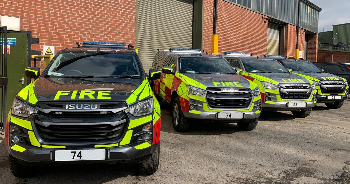 EvemsLimited's tweet photo. There are 4 x TRFV Isuzu D-Max Rapid Intervention Vehicles which will be available later this year (Oct 2025).  

Contact us today to reserve your vehicle.

#IsuzuDMax #RapidResponseVehicle #Isuzu4x4 #FireBrigade #IsuzuDMax4x4 #WildfireResponse #RIV #ARFF #helipad #CAACAT2 https://t.co/j2JeZRSc7z