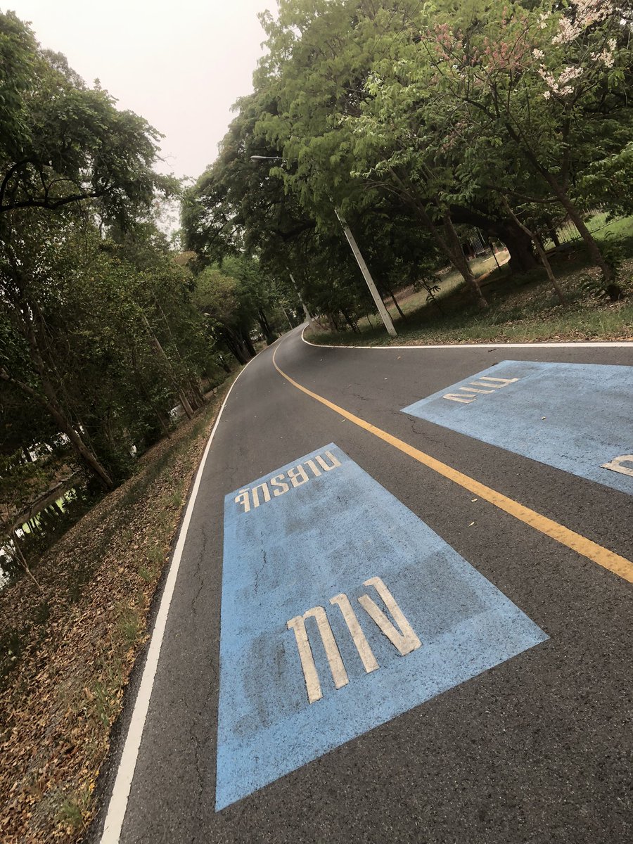 SS PPUUTT tweet media