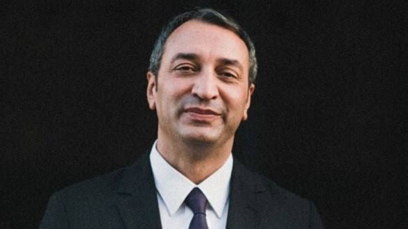 Mahir Polat “kent uzlaşısının” suç sayılması bağlamında tutuklandı ki, böyle bir “suç” olamaz. Mahir Polat’ın haklılığını göstermek için İstanbul’a, memlekete yaptığı katkıları sıralamaya da gerek yok. Mahir Polat’ın bir suçu yok.