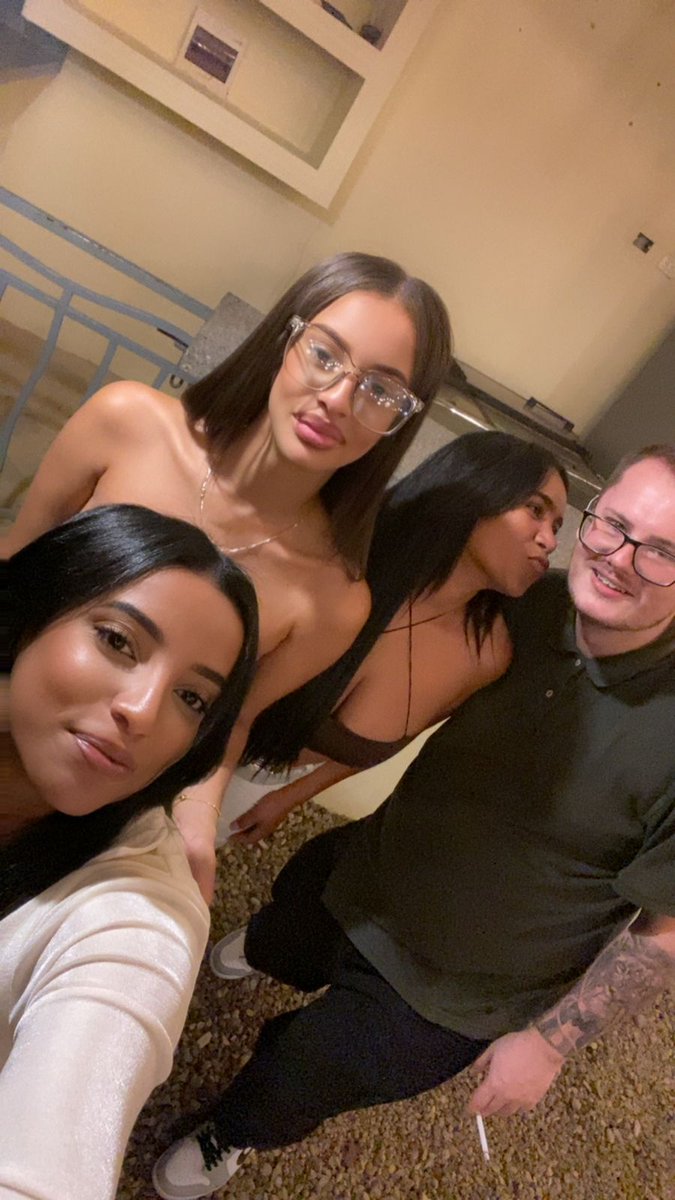 🇬🇧 Brett Rolo tweet media