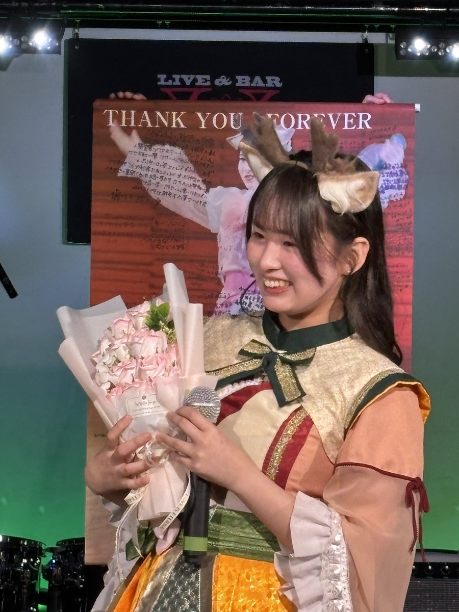 Atsuyukl1022's tweet image. 今日は #CuteRobin の3月の定期ライブへ🎤会場はたくさんの #Lobin でいっぱい！とても楽しかったけど今日は #桜真珠 ちゃんのラストライブ🌸ソロコーナーラストの演出に思わず泣いてしまった😢真珠ちゃんありがとう🌸🩷皆さんお疲れ様でした！ありがとう😊