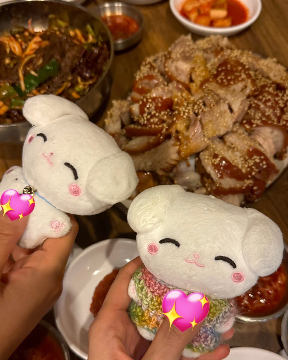 칭긔들 오랜만에 봐서 조앗자나😊