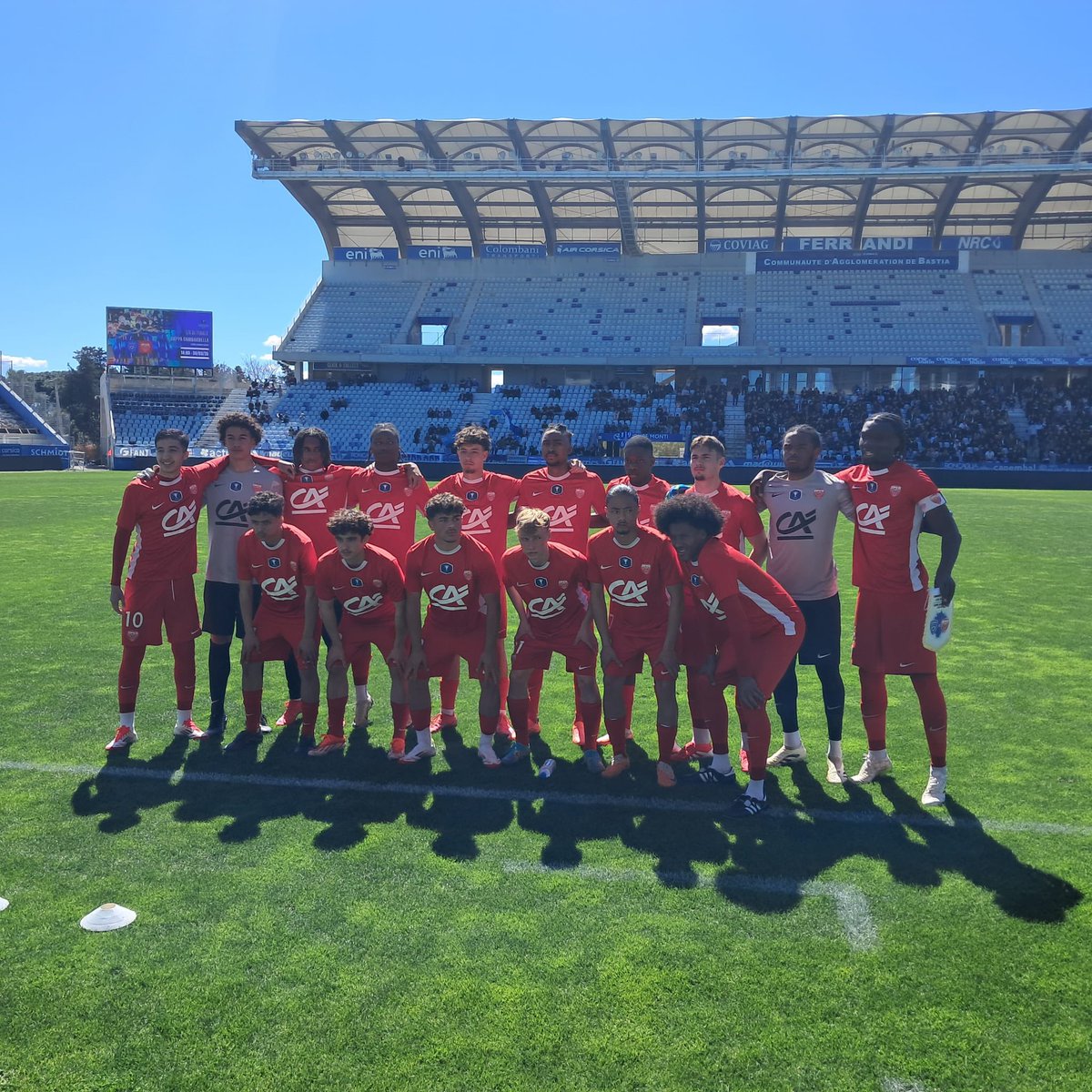DFCO_Officiel's tweet photo. 🔚LA QUALIIIIIIIIIIFFFFFF EST LAAAAAA !

Nos Dijonnais s’imposent 2 buts à 1 et filent en demi-finale !

C’est fou et HISTORIQUE ! 

#GambaDFCO (1-2) https://t.co/AYhxzubxax