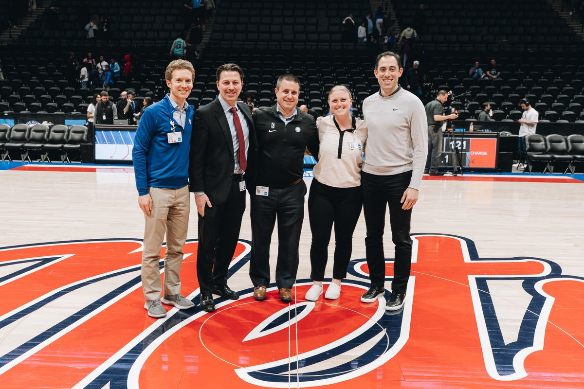 Long Island Nets (@longislandnets) on Twitter photo Happy National Doctor’s Day!🎉
A special thank you to our Head Team Physician, Dr James Wyss and his incredible team at <a href="/HSpecialSurgery/">Hospital for Special Surgery (HSS)</a> the Official Hospital of the Long Island Nets!
We appreciate all that you do 🤝 Happy National Doctor’s Day!🎉
A special thank you to our Head Team Physician, Dr James Wyss and his incredible team at <a href="/HSpecialSurgery/">Hospital for Special Surgery (HSS)</a> the Official Hospital of the Long Island Nets!
We appreciate all that you do 🤝