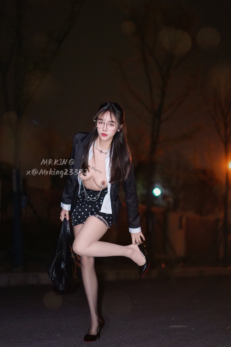但我拖著軀殼 
發現沿途尋找的快樂

投稿
@jiumc86
@XXman61101766
@tbzt2024
@luchu888888
@Public_Catgirl1 https://t.co/vUDzzb5ir0