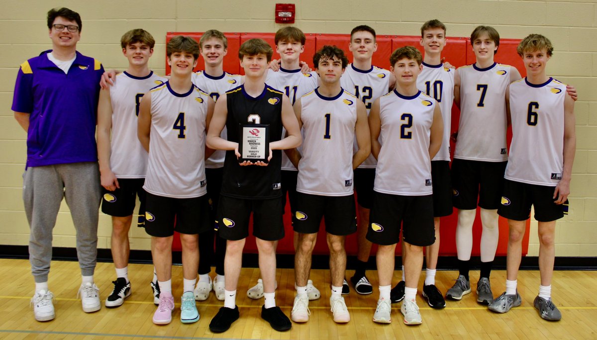Guerin (Varsity) finishes 2nd in the March Madness Tournament hosted by FHS.  Our record was 3 -1 with wins over Shelbyville, Lafayette (KY) and HSE and a loss to Fishers.  Way to go boys!