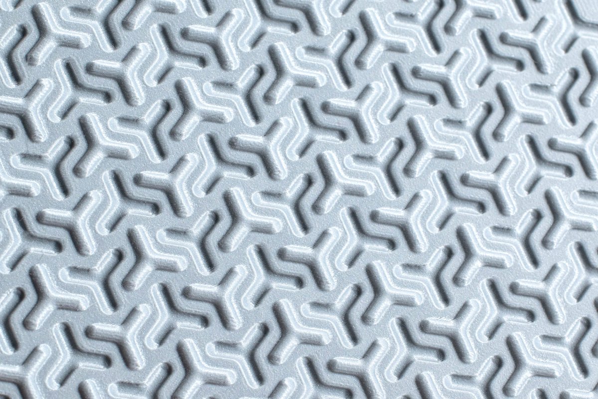 desodeso1701's tweet photo. White / Gray / Black 
#3DPrinting https://t.co/fzqAdrDu1F