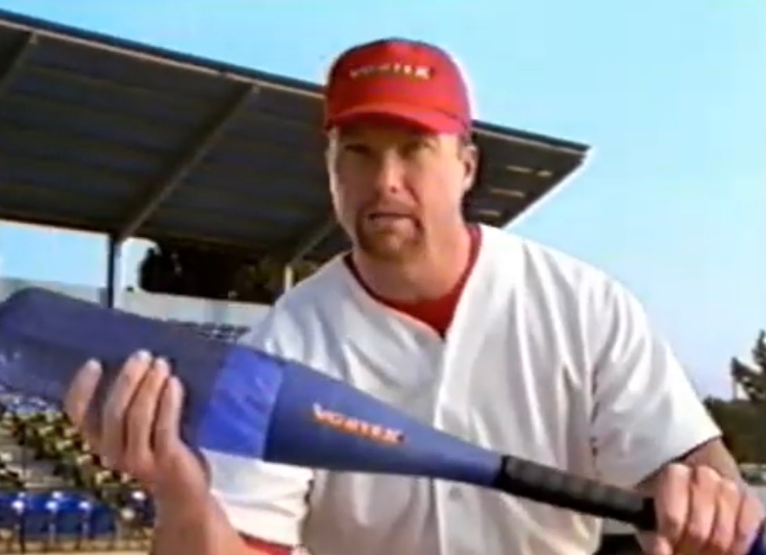 t_scott32's tweet image. Brewers need to bring in the big dogs today…