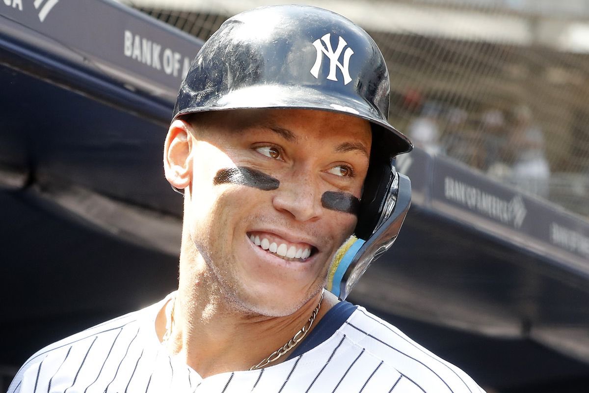 If Aaron Judge hits a HR today someone who retweets and is following is winning a shirt. Comment your size. Let’s go Yankees.