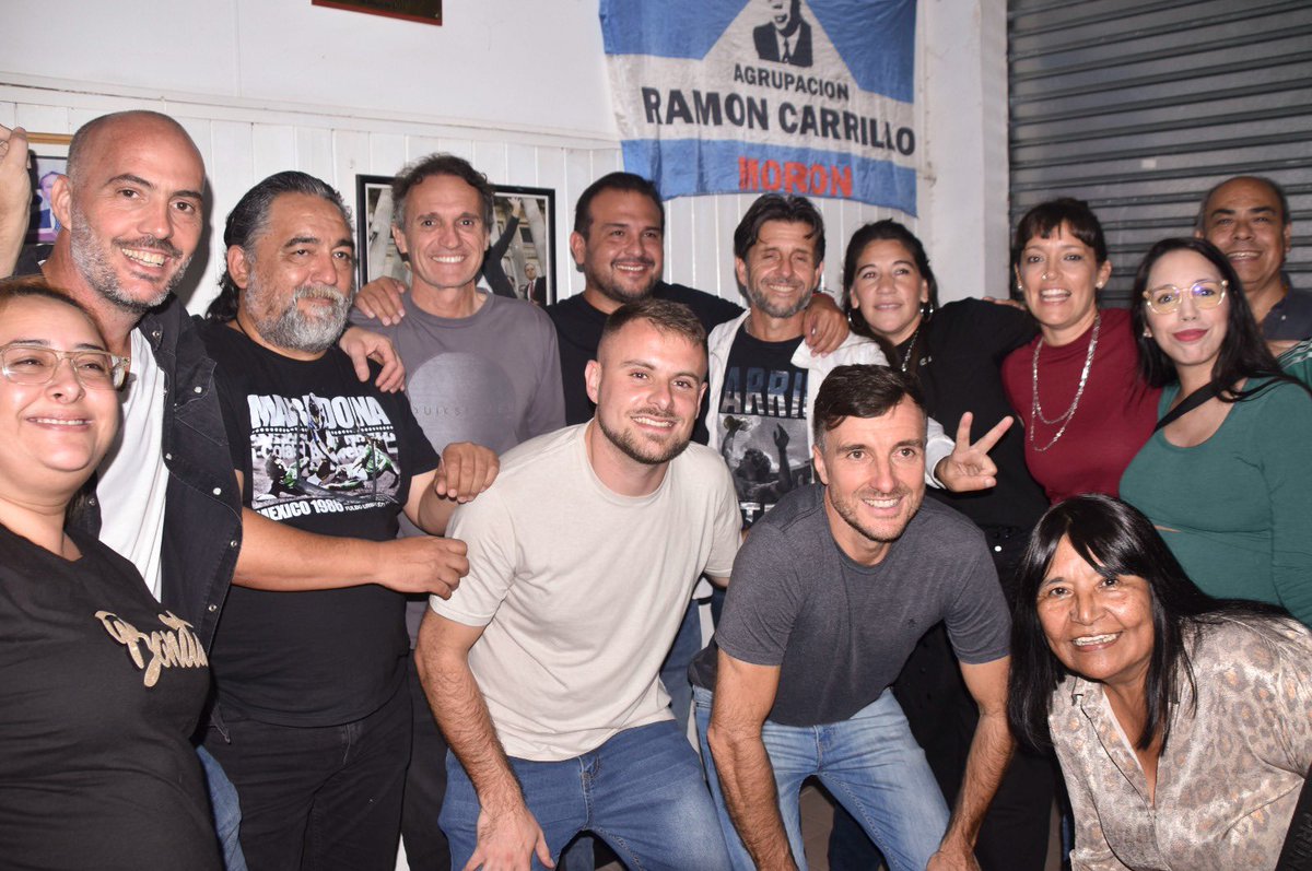 LucasGhiOFICIAL's tweet photo. 👋🏼✌🏻Participamos del Lanzamiento del nuevo espacio político de jóvenes -Creo en Morón- junto a @gabriel_katopodis conformado por agrupaciones del Partido Justicialista que se propone conformar un frente liderado por dirigentes jóvenes del peronismo local✌🏻🐔 https://t.co/TjqeooFKtz