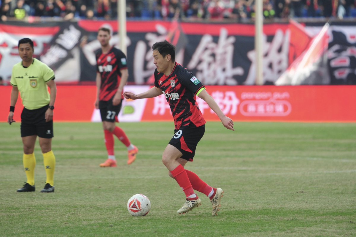 ShaanxiUnionFC's tweet photo. Keep winning,💪💪💪 #shaanxiunion #sufc #陕西联合 https://t.co/30Gx4BqZHb