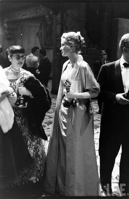 Grace Kelly Archives tweet media