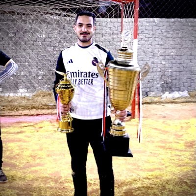 Moibrahim215200's tweet photo. الكورة يعنى ملاعب تراب اللى ملعبش على تراب ملعبش كورة 😉💕 https://t.co/q1O02hoHUp
