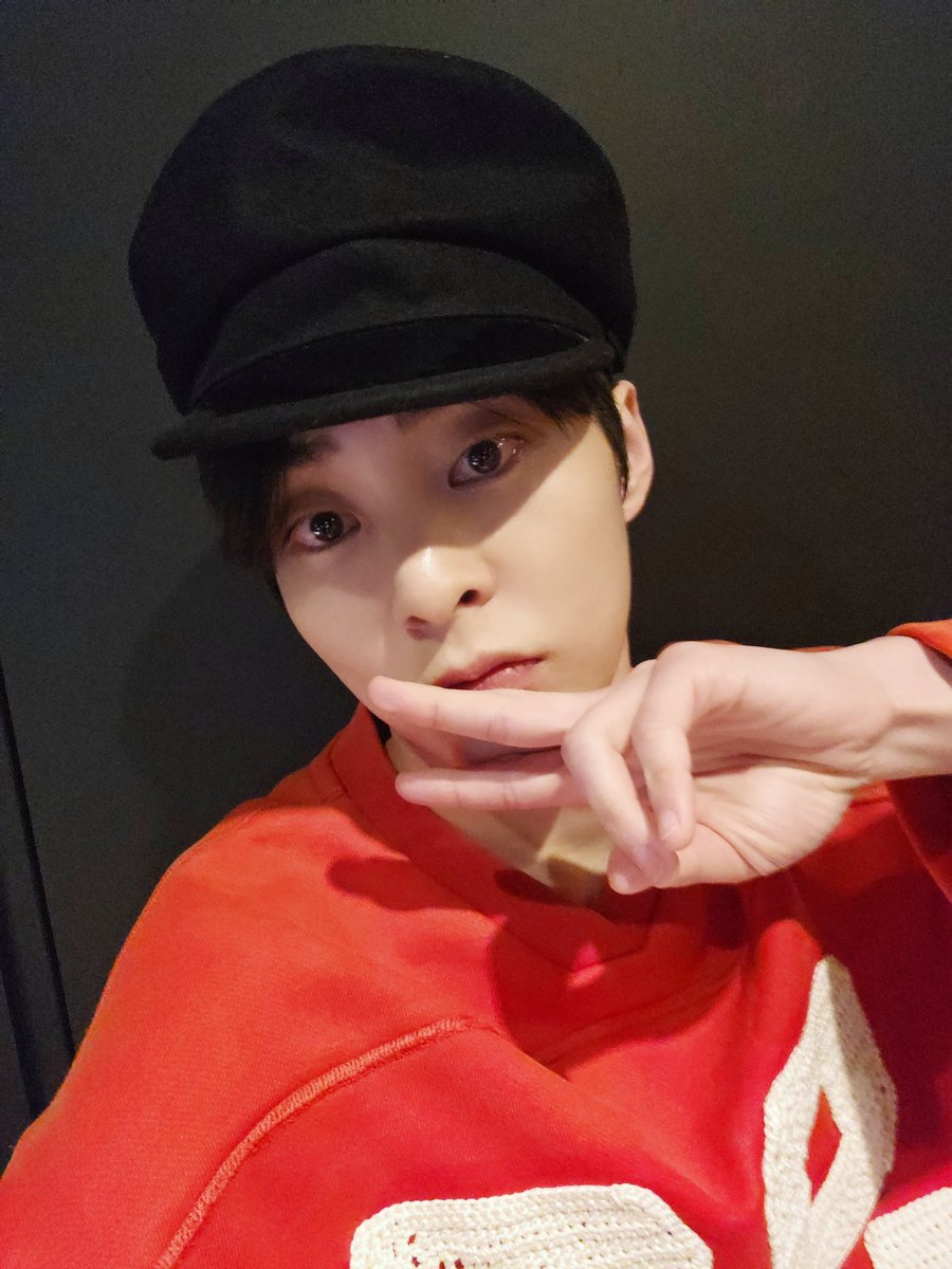 XIUMIN_INB100's tweet photo. 2025.03.30 WITHMUU
Fan Sign Event 💙 

한 주의 마무리를 시우민과 함께😚🎶 남은 주말 즐겁게 보내고 다음 주도 파이팅💪😻

#시우민 #XIUMIN #InterviewX #WHEE https://t.co/mLwCGpToP9