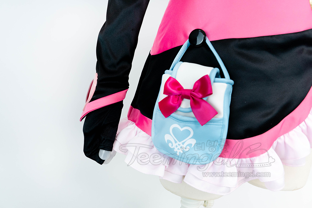 Dress_Tmc's tweet photo. [수주]  프리큐어 Max Heart - 큐어블랙
ふたりはプリキュア Max Heart - Cure Black

오랜만에 다시 제작했어요~^^
이번에는 하트 소품들과 가방까지 풀셋 제작했습니다!

#Teemingcl  #티밍클  #의상제작 #프리큐어 https://t.co/0aEIyqyFil