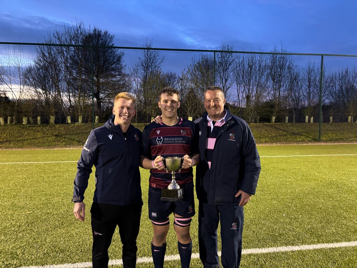 Fantastic result winning NAMS last night! 

Absolute pleasure coaching <a href="/CardiffMedsRFC/">CardiffMedsRFC</a> for the last two seasons, great club and group of lads to be involved with. 🏴‍☠️