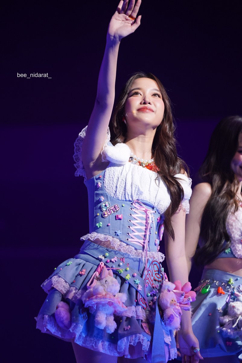 bee_nidarat_'s tweet image. 👋🏻

FREENBECKY LOVE OVERLOAD
#ฟรีนเบค1stFanmeet
#srchafreen #FreenSarocha