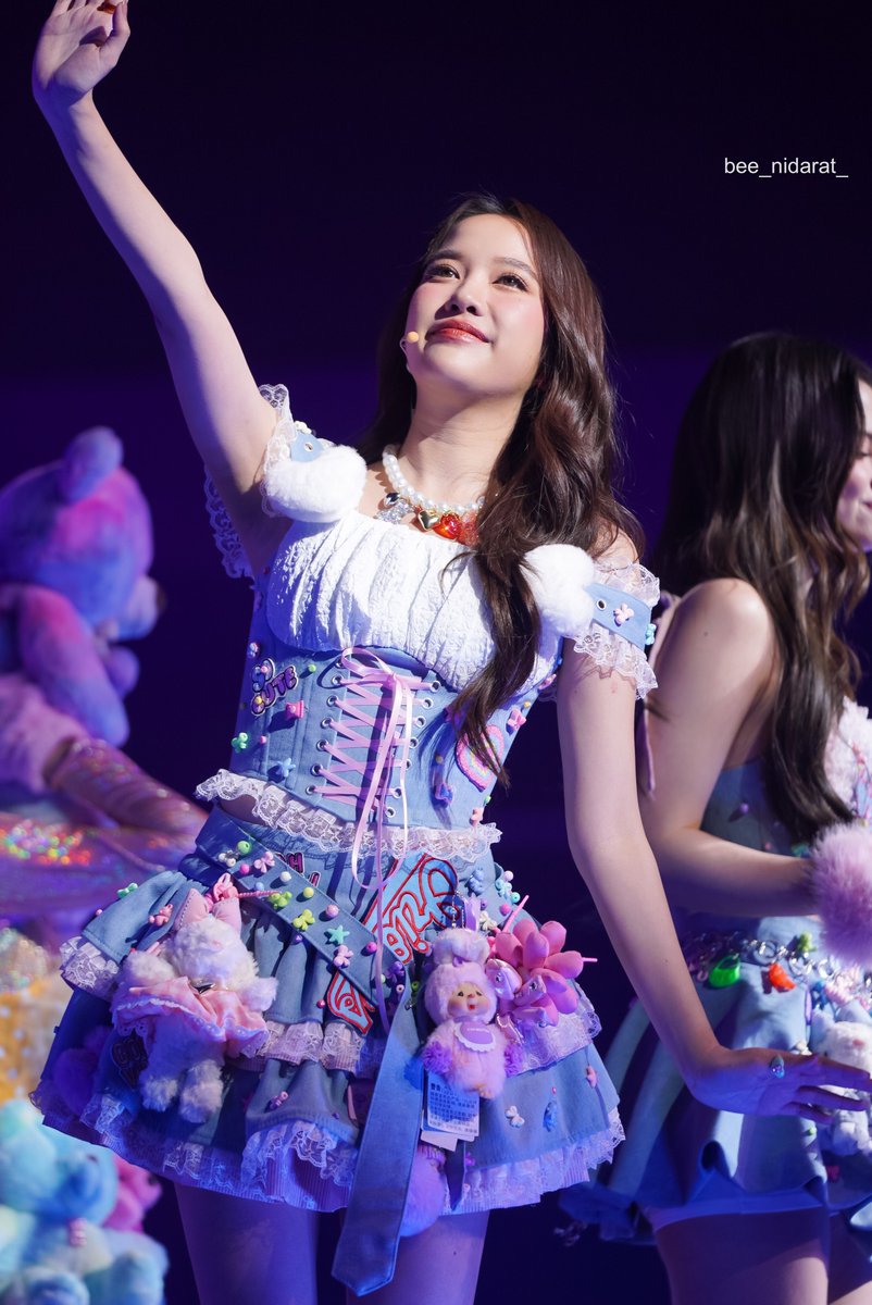 bee_nidarat_'s tweet image. 👋🏻

FREENBECKY LOVE OVERLOAD
#ฟรีนเบค1stFanmeet
#srchafreen #FreenSarocha