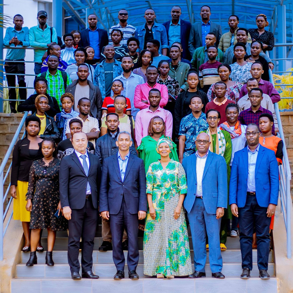 aetradegroup's tweet photo. On March 28, 2025, #AeTradeGroup CEO, Mr. #MulualemSyoum, closed a 3-day awareness workshop appreciating the participants who explored digital solutions towards business growth. The top performers will be hired as Digital Trade Advisors for a year! #mastercardfoundation https://t.co/wvOgwXV878