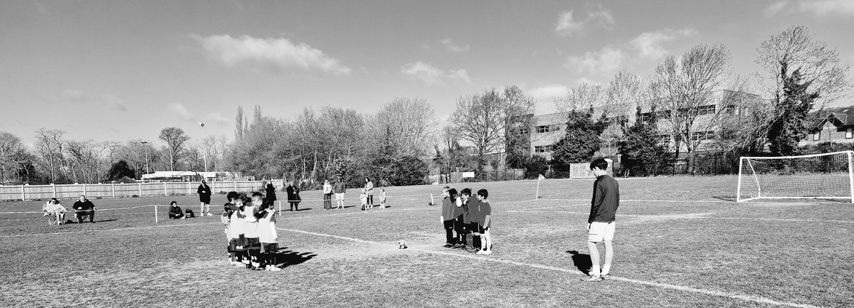 Hampton & Richmond Youth FC (@hamrichfc_youth) on Twitter photo Our Under 7 Bucks, along with <a href="/OldIsYouthFC/">Isleworthians Football Club</a> U7s with a minutes silence in remeberance of <a href="/middxfa/">Middlesex FA ⚽️</a> chairman John Taylor. Our Under 7 Bucks, along with <a href="/OldIsYouthFC/">Isleworthians Football Club</a> U7s with a minutes silence in remeberance of <a href="/middxfa/">Middlesex FA ⚽️</a> chairman John Taylor.