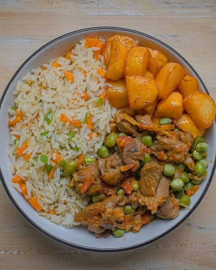 KACOKE MADIT HOTEL tweet media