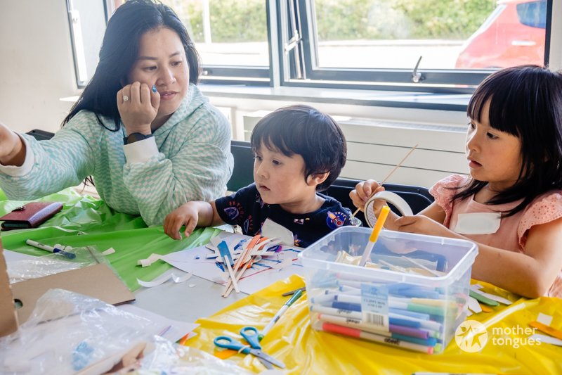 MotherTonguesIreland (@mothertonguesie) on Twitter photo 💖Happy #MothersDay ! To all the Mighty Multilingual Mums, we celebrate you today!🌍💬By speaking, singing & sharing your language, you’re giving your child a gift that lasts a lifetime💡Thinking about raising a bilingual child? Read this👉 tinyurl.com/mr3tezms #MotherTongues 💖Happy #MothersDay ! To all the Mighty Multilingual Mums, we celebrate you today!🌍💬By speaking, singing & sharing your language, you’re giving your child a gift that lasts a lifetime💡Thinking about raising a bilingual child? Read this👉 tinyurl.com/mr3tezms #MotherTongues