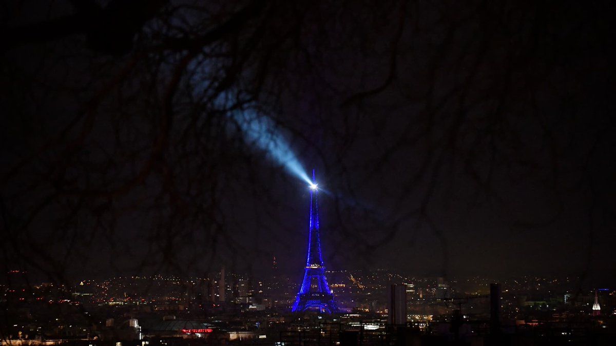 Paris: pourquoi la Tour Eiffel sera illuminée en bleu ce dimanche?
l.bfmtv.com/OCGF
