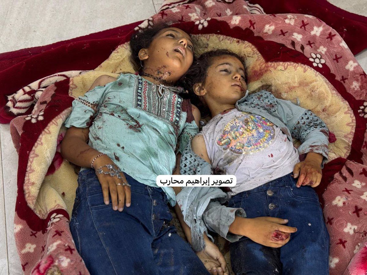 warfareanalysis's tweet photo. ⚡️Israel killed them today on Eid in Gaza while they were dressing in their Eid clothes. https://t.co/hEfr95nSjp