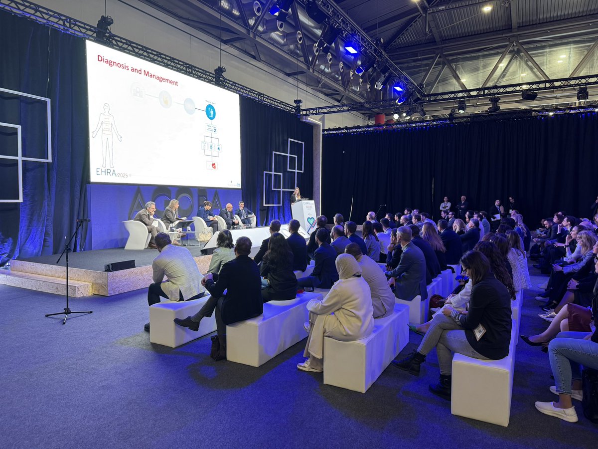 Augusto Meretta (@augustomeretta) on Twitter photo The clinical case award session is on!!
#EHRA2025 🇦🇹💪💪💪
Outstanding jury with <a href="/micaela_ebert/">Micaela Ebert</a> <a href="/aportasanchez/">Andreu Porta Sánchez</a> <a href="/PaoloDellaBell1/">Paolo Della Bella</a> Meleze Hocini and <a href="/MartinsRaphae15/">Raphael Martins</a>
A fully packed room!! The clinical case award session is on!!
#EHRA2025 🇦🇹💪💪💪
Outstanding jury with <a href="/micaela_ebert/">Micaela Ebert</a> <a href="/aportasanchez/">Andreu Porta Sánchez</a> <a href="/PaoloDellaBell1/">Paolo Della Bella</a> Meleze Hocini and <a href="/MartinsRaphae15/">Raphael Martins</a>
A fully packed room!!