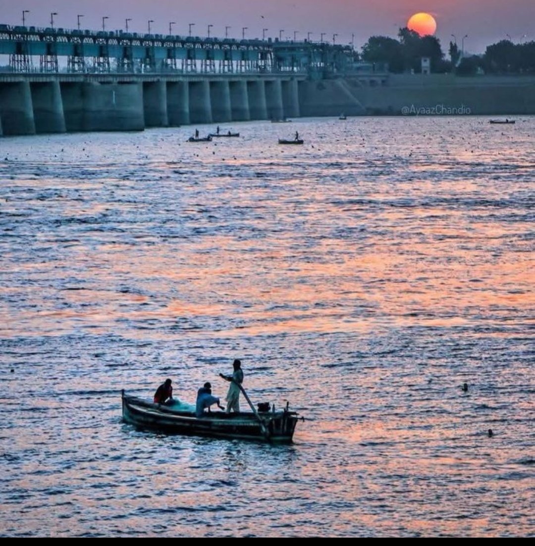 سنڌو تي ڌاڙو نامنظور 

#NoMoreCanalsOnIndus