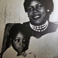 Morning I was delighted to receive the life time award from the British boxing awards Friday sadly I'm still in hospital so could not attend thanks for those who voted for me. One person who deserves a lifetime achievement every year is all the Mothers so if you are lucky enough