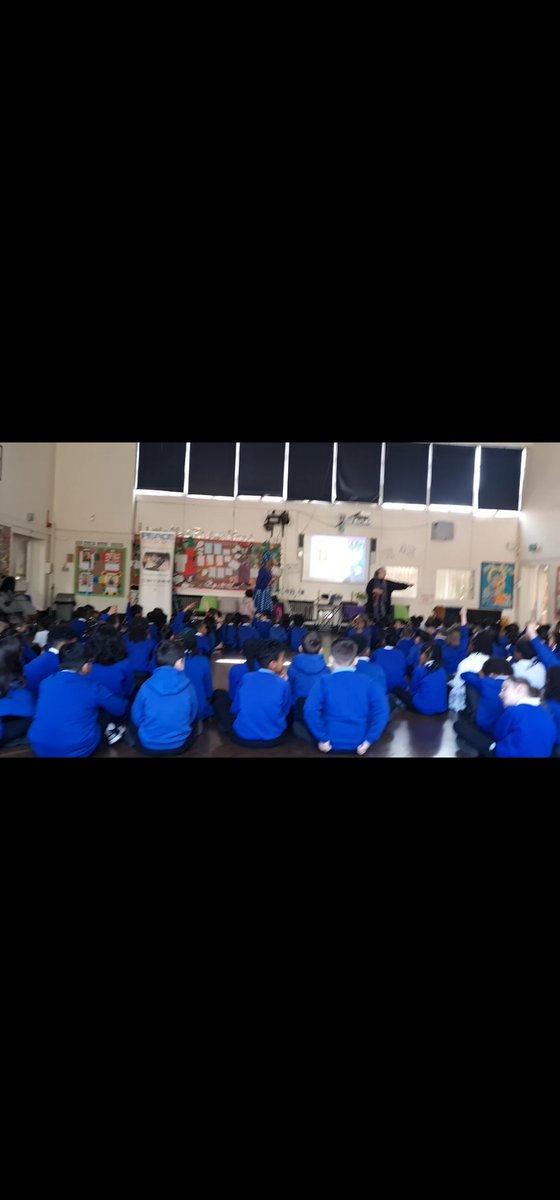 CarismaServices's tweet photo. PeaceWeek started with a lovely Peace Assembly to the whole school at @HolyName_School 
Brilliant reception from young people, understanding Respect, Inclusion and Kindness.
@ErinmaBell @DonPhillips19 https://t.co/2YI2q47Sn4