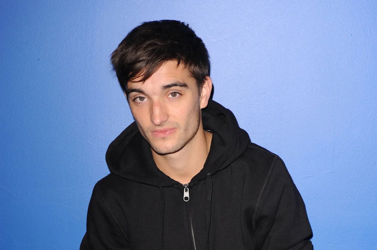 AlezaMoneaTW's tweet photo. Three years without you Tom #RememberTomParker https://t.co/R9FYoxkJih